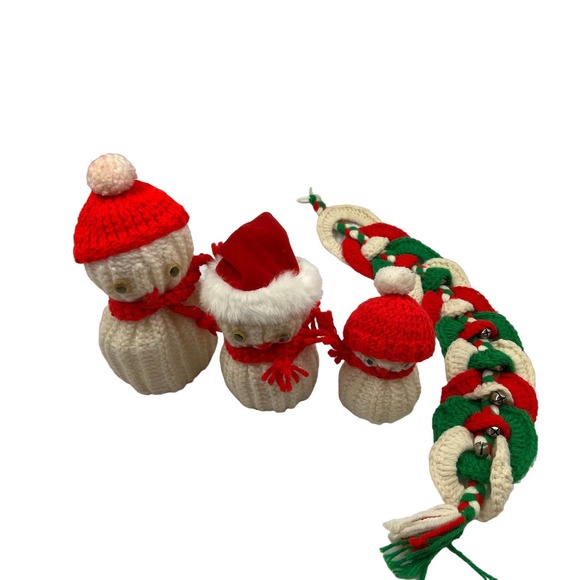 Vintage Lot Handmade Crochet Snowmen Jingle Bell Door Hanging Decor Christmas - Picture 1 of 8